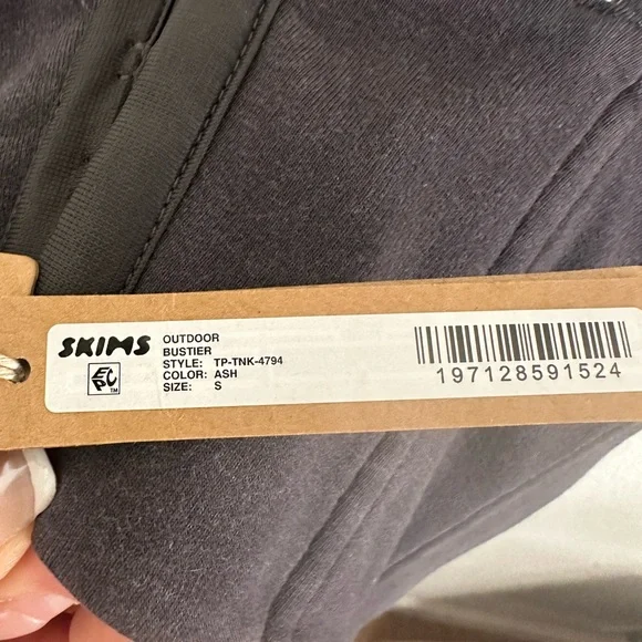 Skims Intimate Bustier Top - Picture 4 of 4